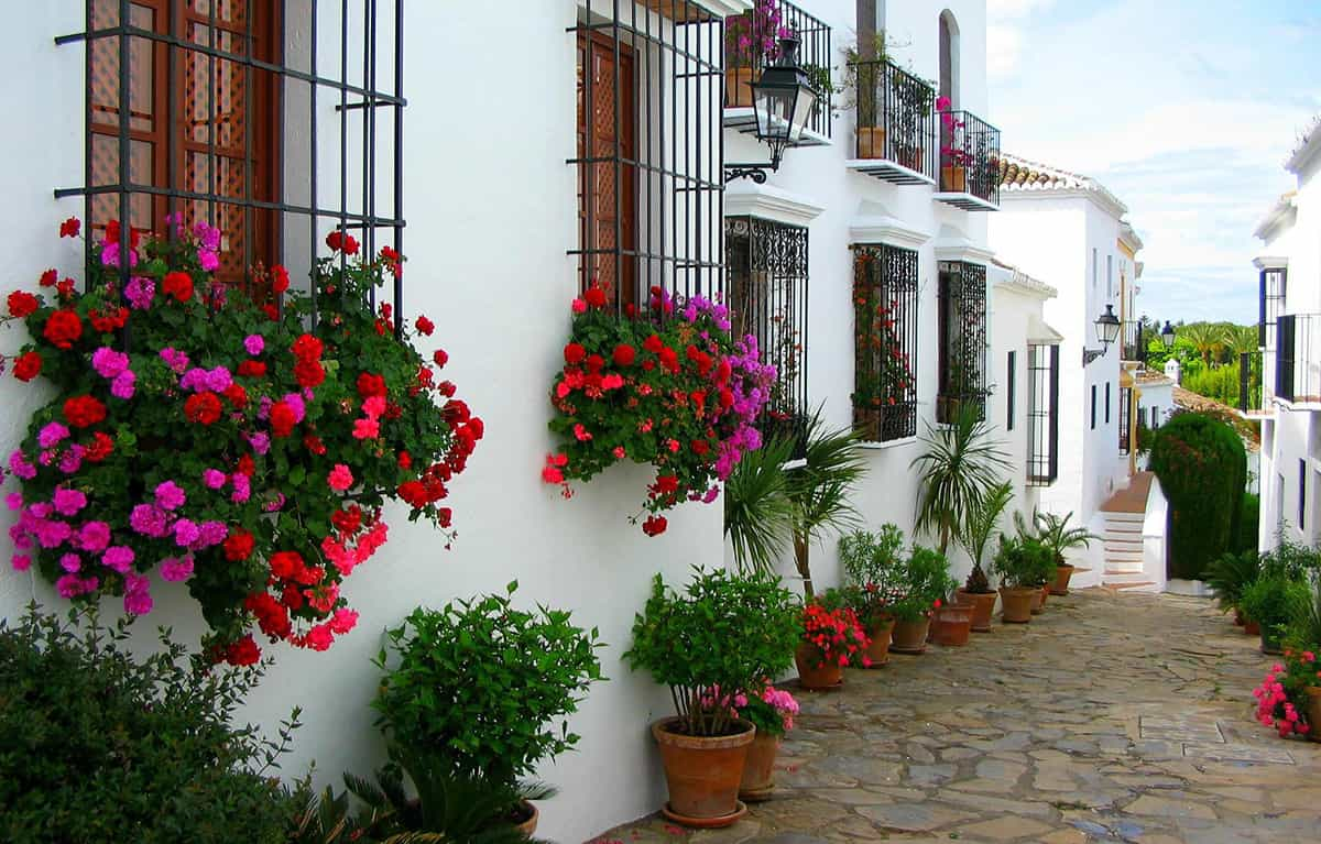 white villages in Marbella